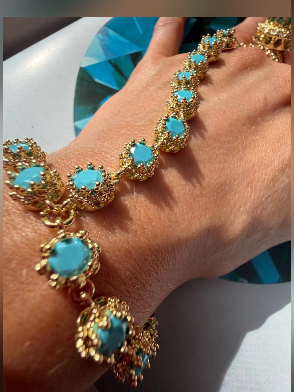 Feed Me Gems Texas Turquoise Queen Ring and Hand Chain Set NIP - Picture 2 of 5